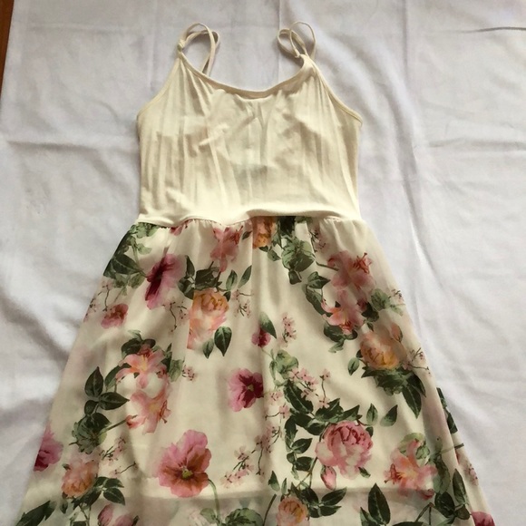 Flower Dress - Picture 5 of 5